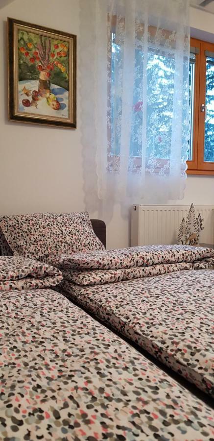 Апартаменты Yellow Apartma Краньска Гора Экстерьер фото